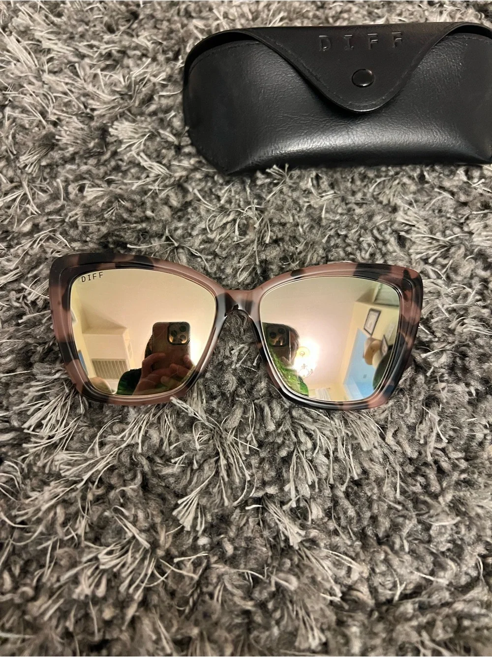 Diff Eyewear Tortoise Pink Mirrored Polarized Sunglasses